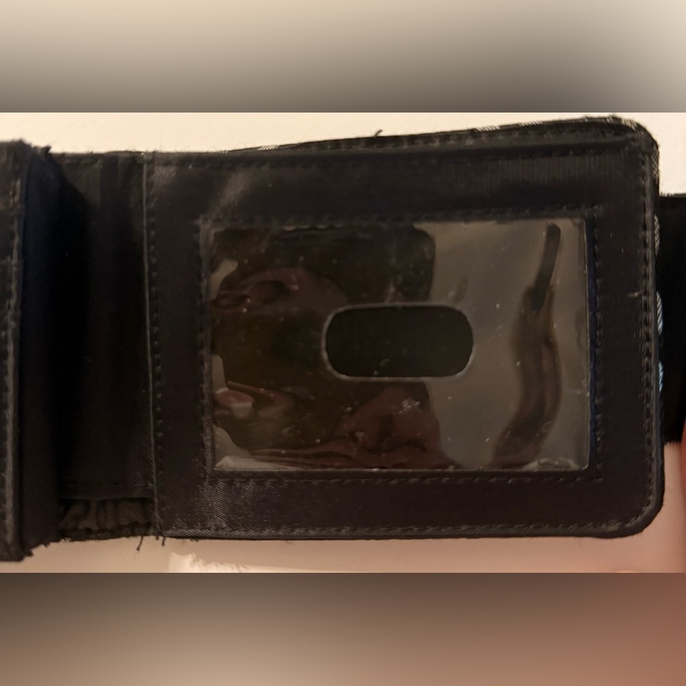 Black Gray Floral Bifold Wallet Buckle Accent ID Window Card Holder - Picture 5 of 12